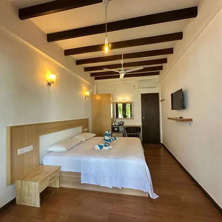 Thundi Sea View Hotel Fulidhoo Exterior foto