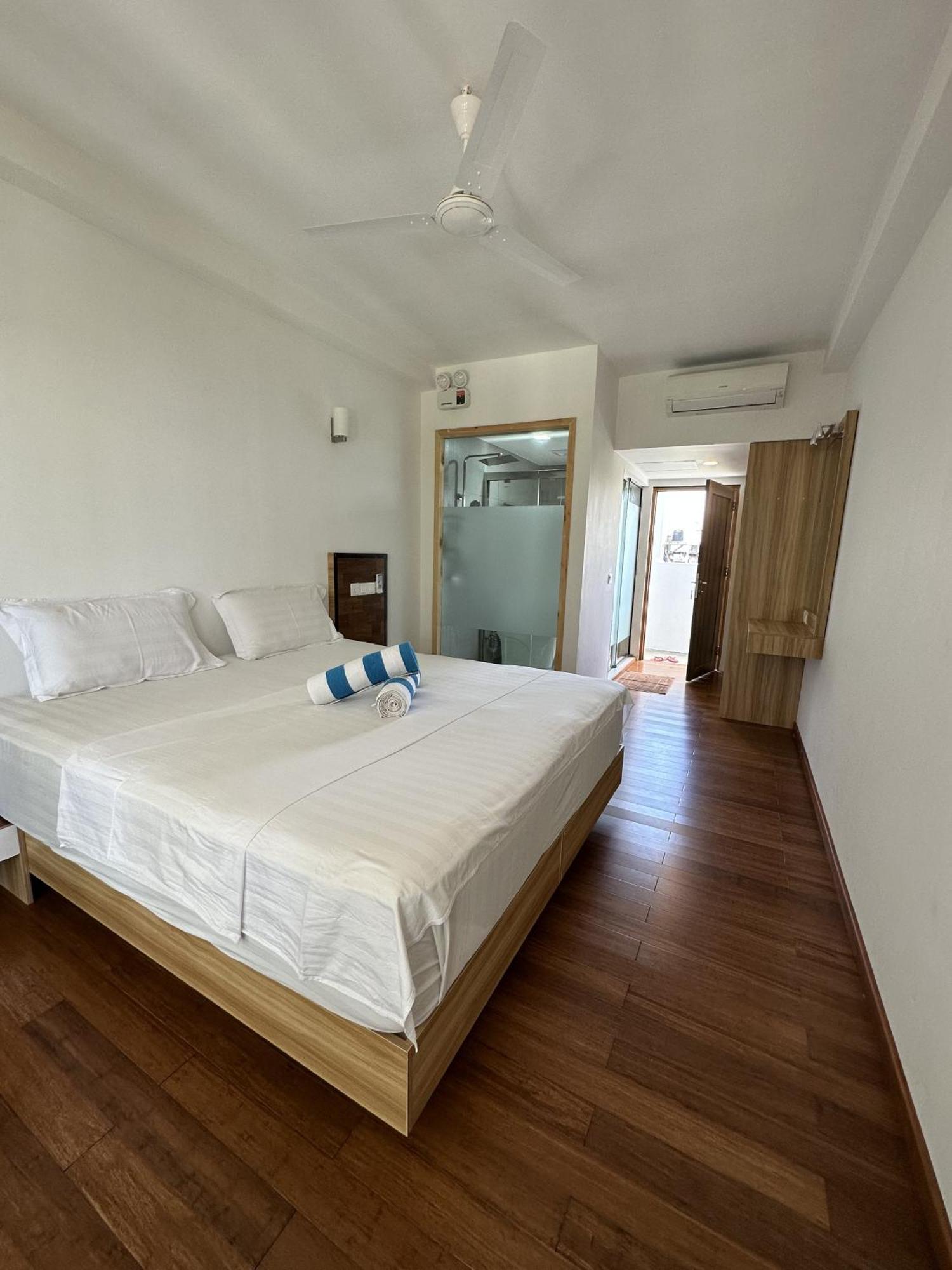 Konukevi Thundi Sea View 3*
