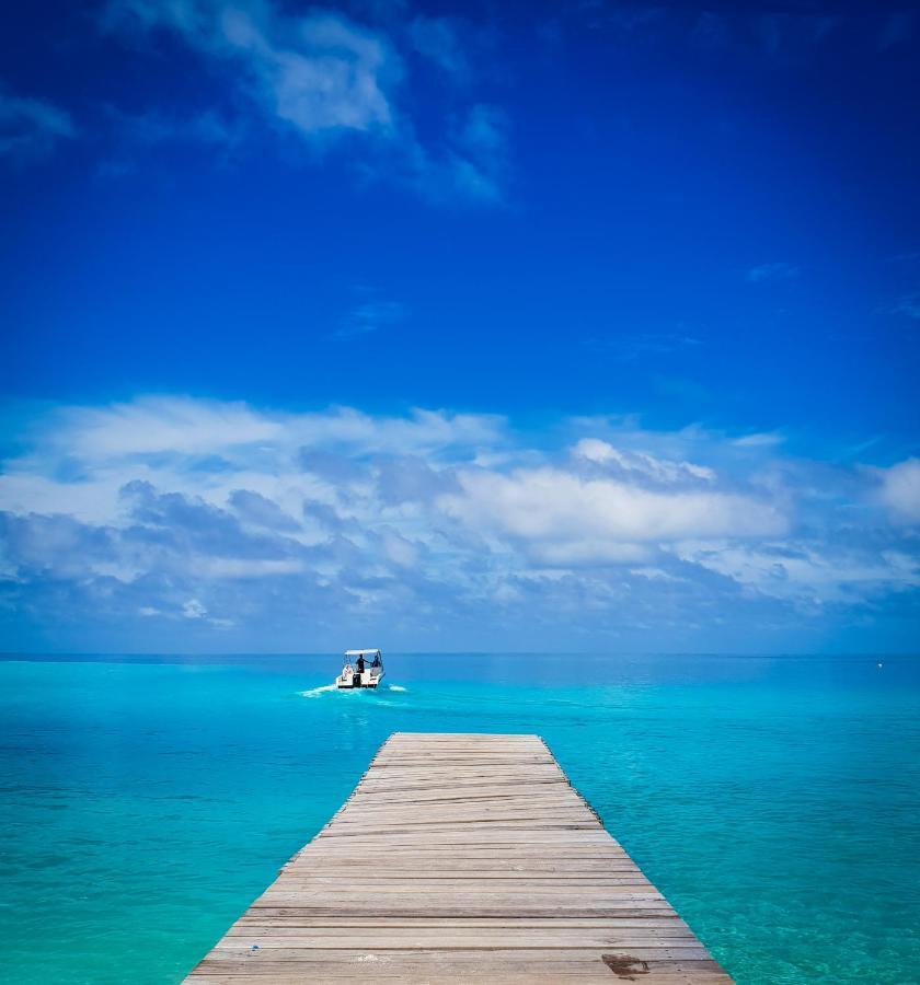 Konukevi Thundi Sea View 3*