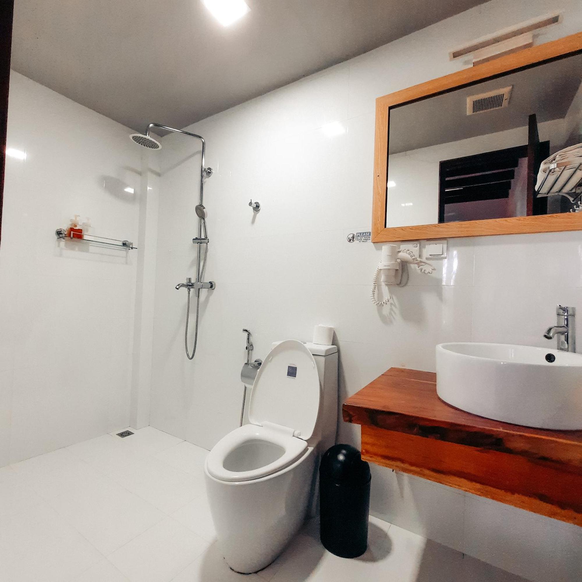 Thundi Sea View Гостьовий будинок Фулідгу